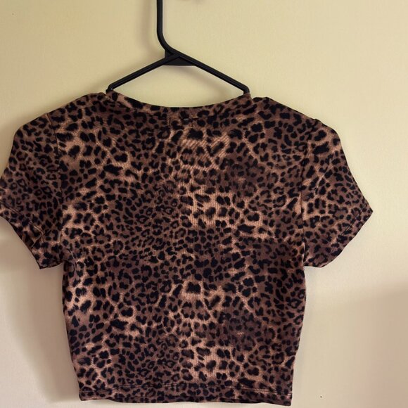 Garage Leopard Print Stormi T Shirt - Size Small - Picture 3 of 5
